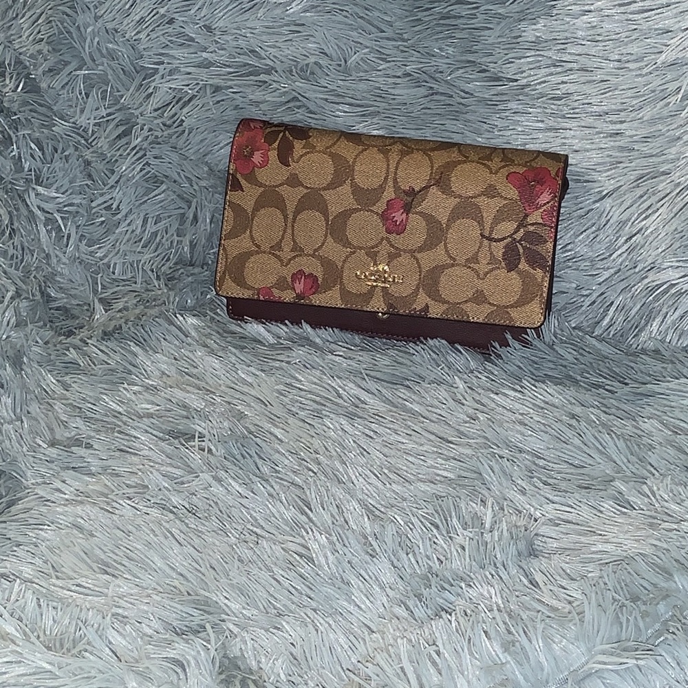 Coach khaki Berry Crossbody